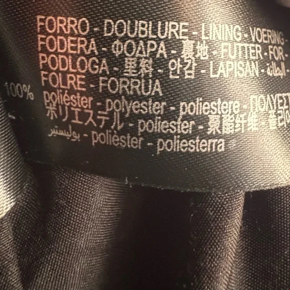 ZARA Black Faux Fur Cropped Jacket with Wide Collar - Picture 8 of 8